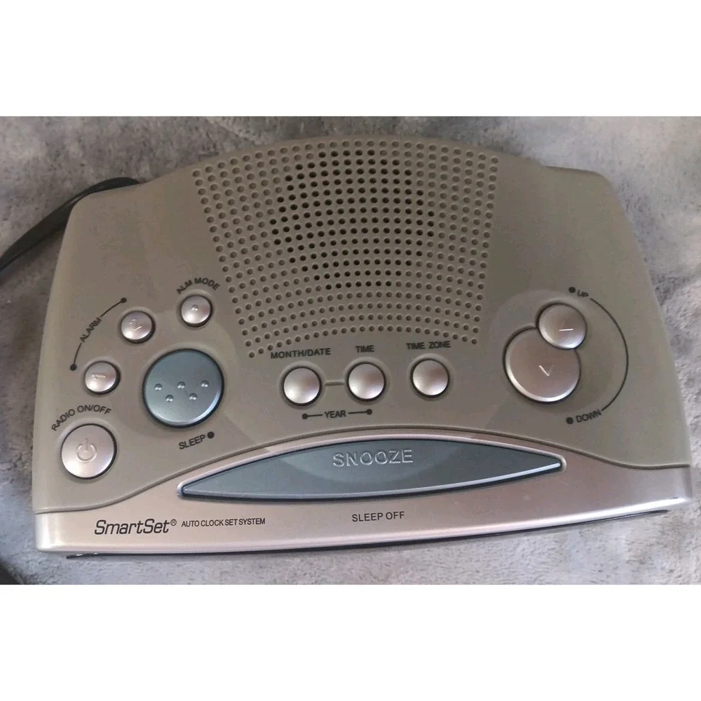 Emerson‎ CKS1850 Research SmartSet AM FM 2-Alarm Clock Radio Blue Dimmer Tested